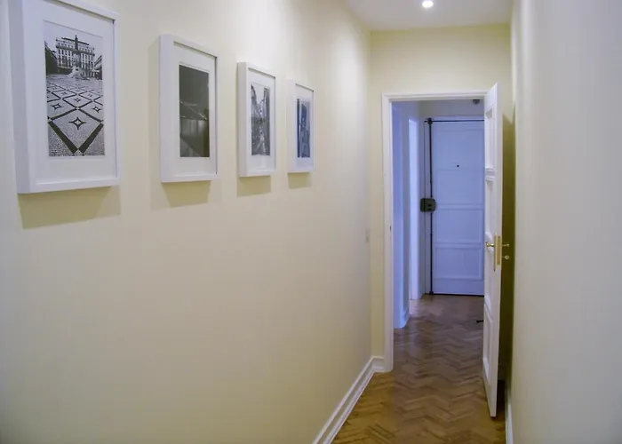 Almirante 1 Four Bedrooms Апартаменти *