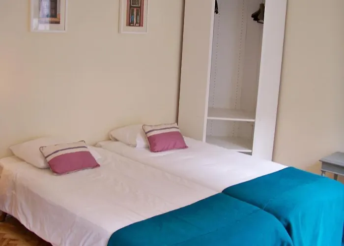 Апартаменти Almirante 1 Four Bedrooms Лісабон