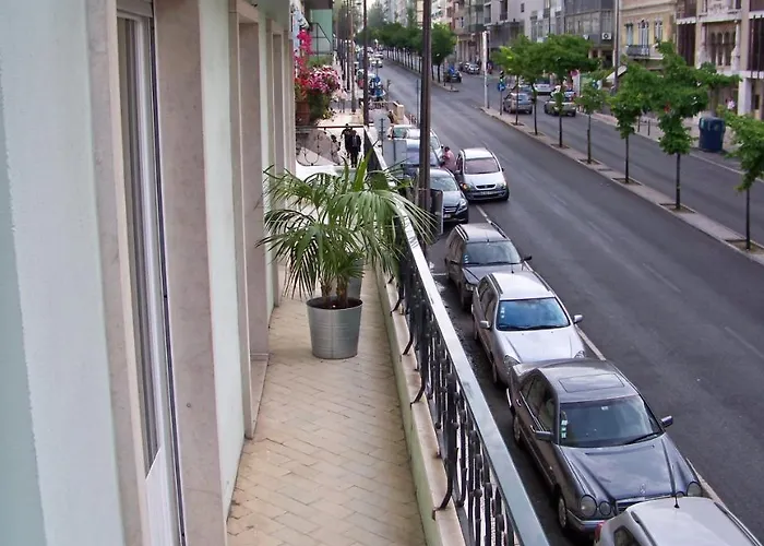 Апартаменти Almirante 1 Four Bedrooms Лісабон